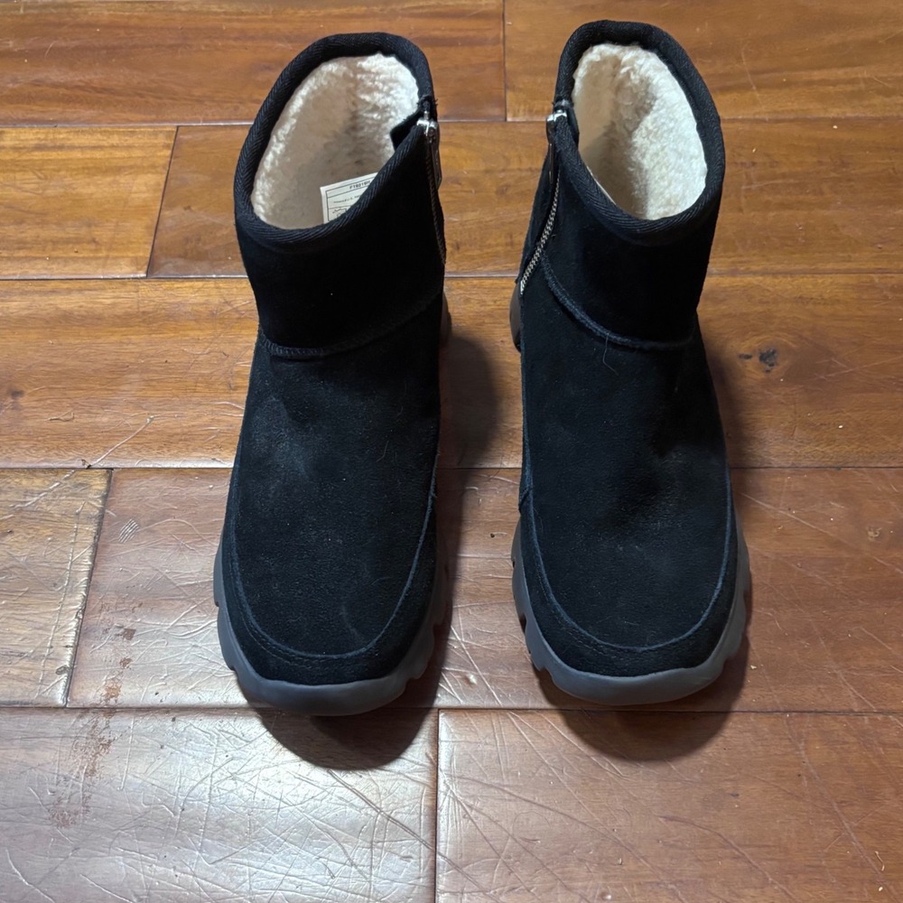 UGG Palomar Waterproof Suede Sneaker Boots Black DryTech Fur‎ Lined| Sz 7
